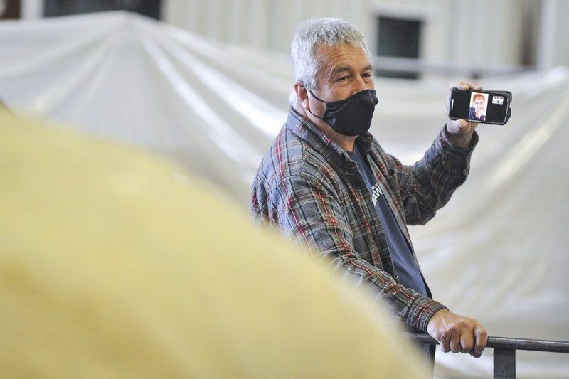Giant pumpkin contest carries on despite Topsfield Fair's cancellation